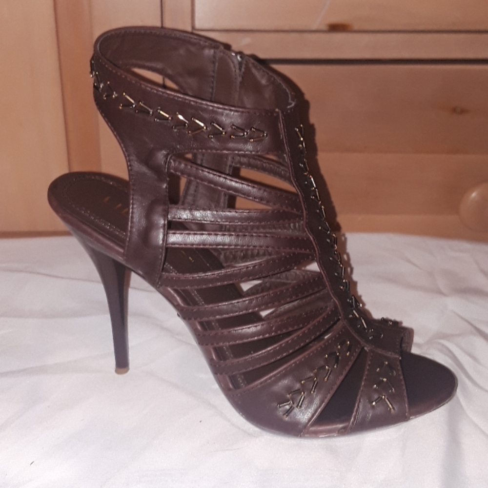 Sexy strappy brown stiletto heels w/beaded accents